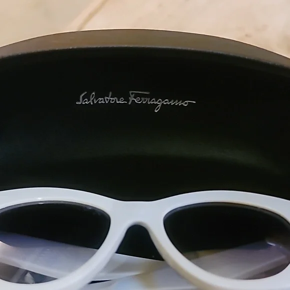 Salvatore Ferragamo White Cat-Eye Sunglasses with Dark Lenses Perfect Condition, - Picture 2 of 4